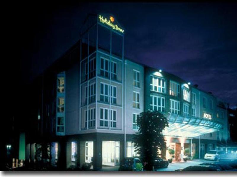 Courtyard By Marriott Dresden Hotel Exterior photo