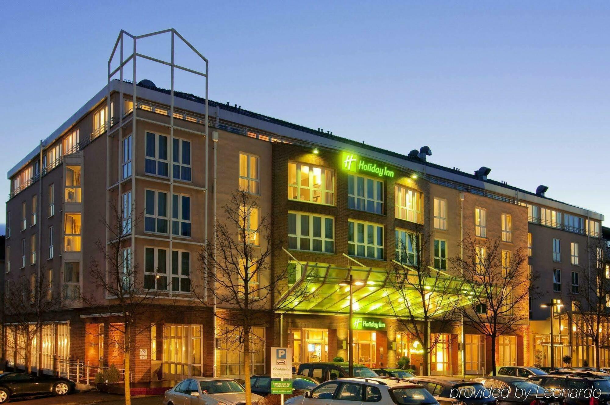 Courtyard By Marriott Dresden Hotel Exterior photo